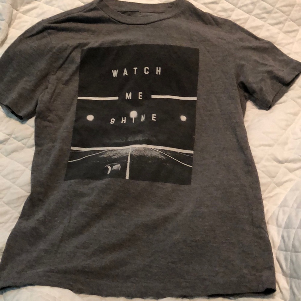 An size 10 Aeropostale T-shirt
